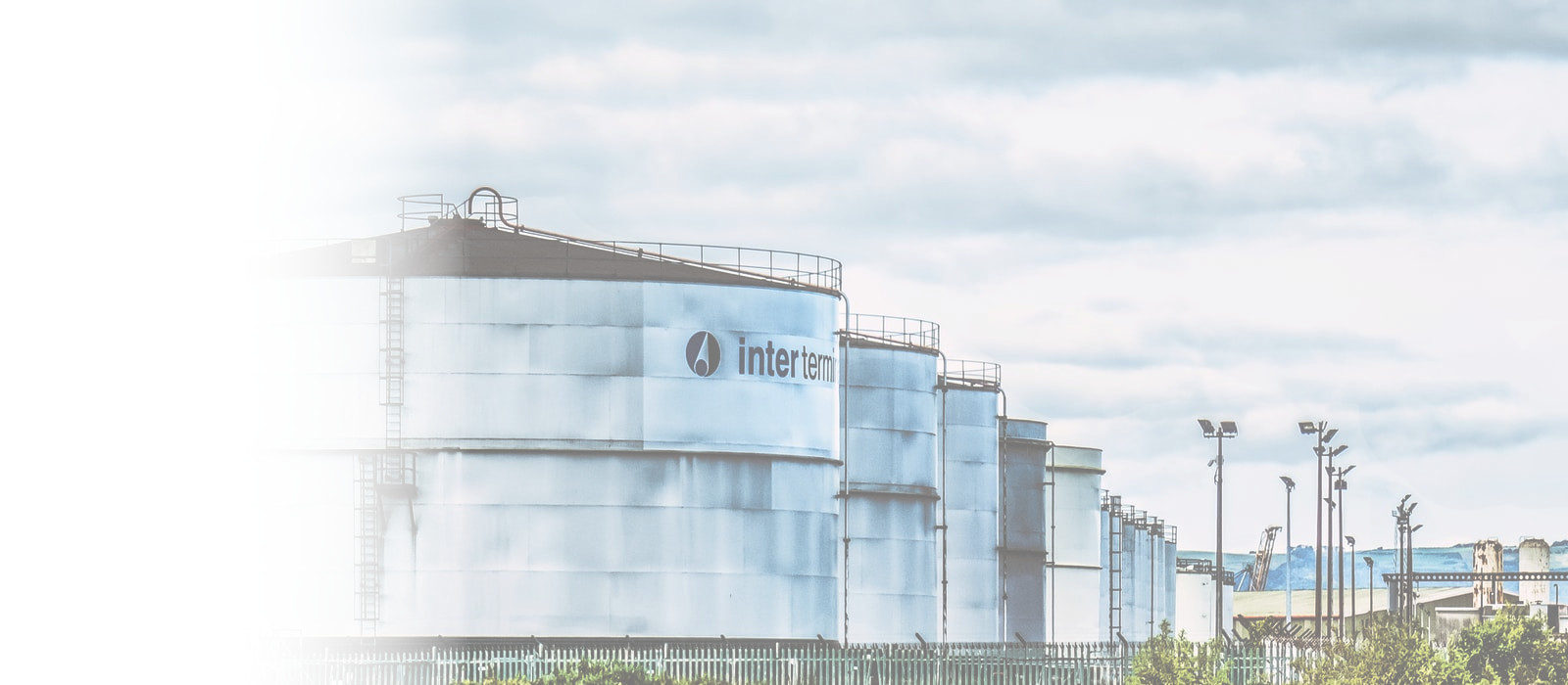 DESIGN AND FABRICATE TANKS